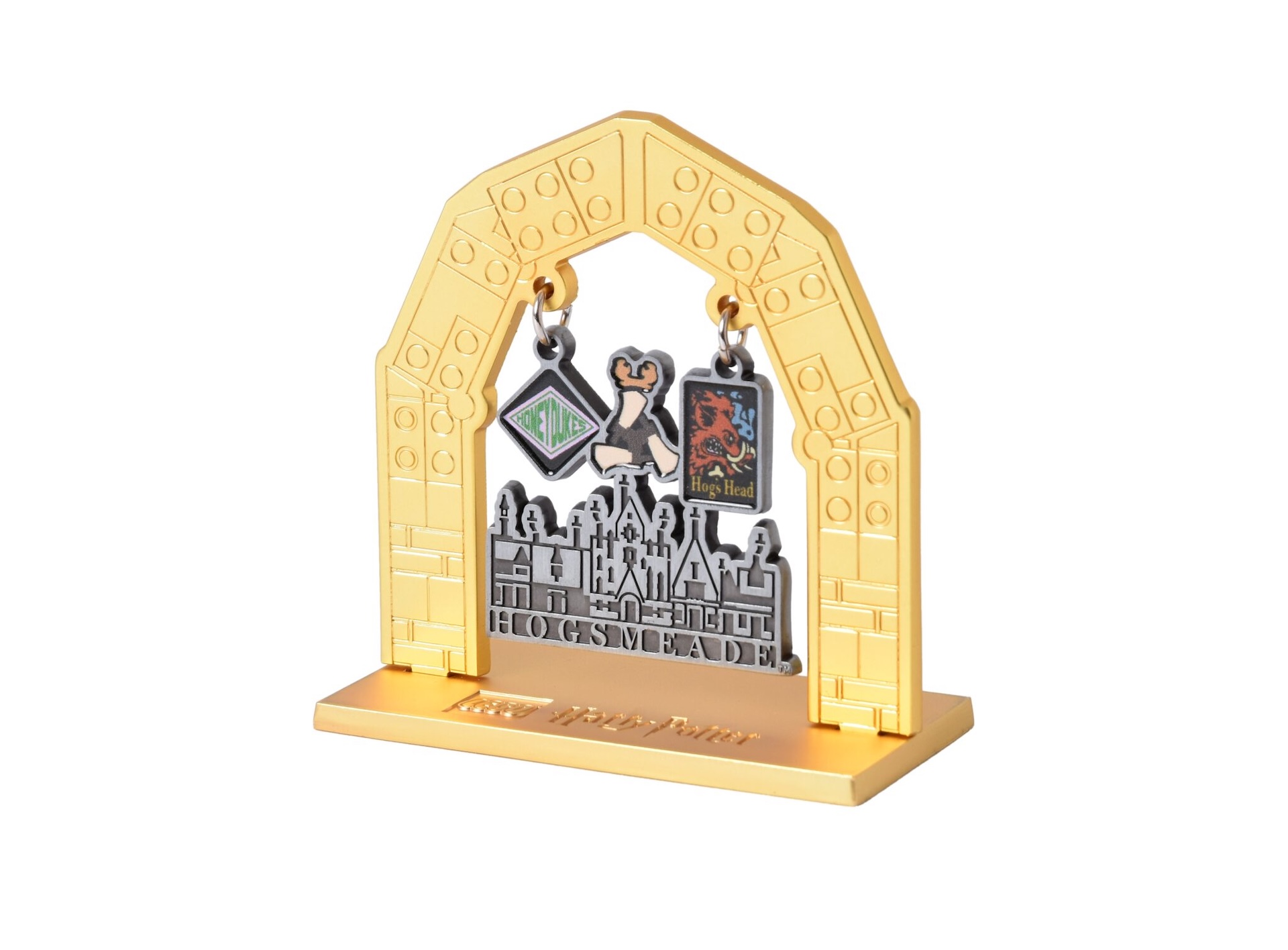Gift with the purchase of the LEGO set LEGO® 76457 Hogsmeade Village Collectors’ Edition