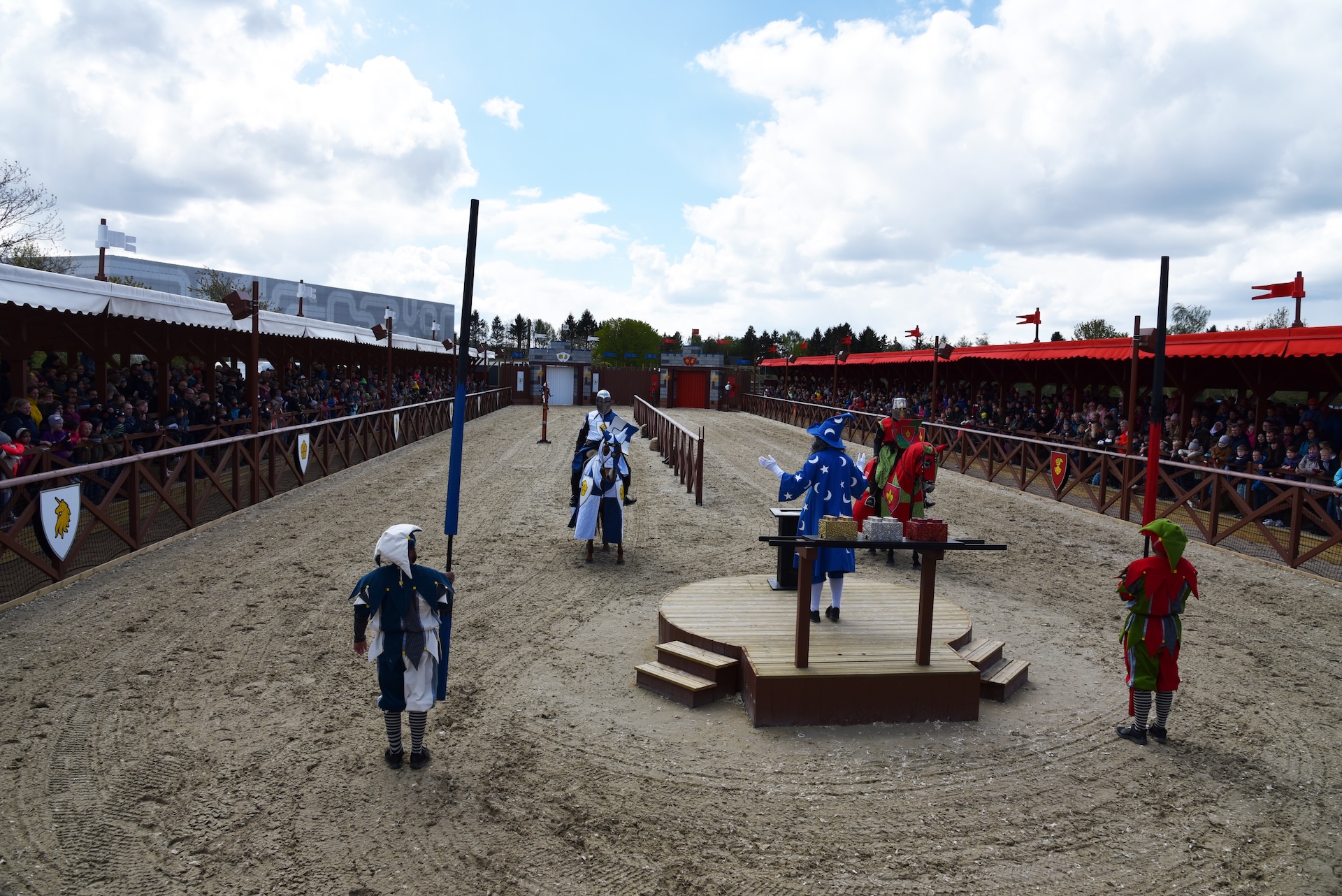 The Spectacular Knight Show "Battle of The Brick" Returns to LEGOLAND®