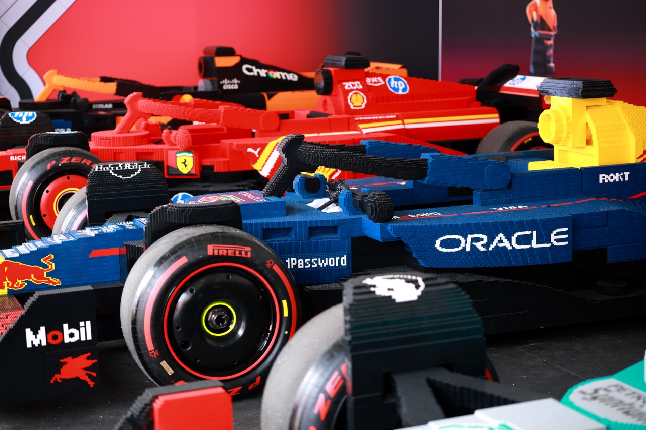 LEGO&reg; and Formula 1&reg; Make History: 10 Life-Sized, Drivable LEGO&reg; F1 Cars Debut at the 2025 Miami Grand Prix