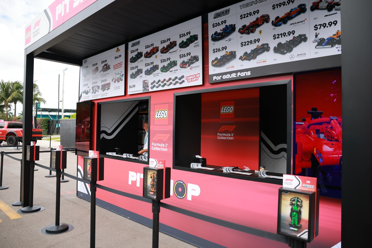 LEGO&reg; and Formula 1&reg; Make History: 10 Life-Sized, Drivable LEGO&reg; F1 Cars Debut at the 2025 Miami Grand Prix