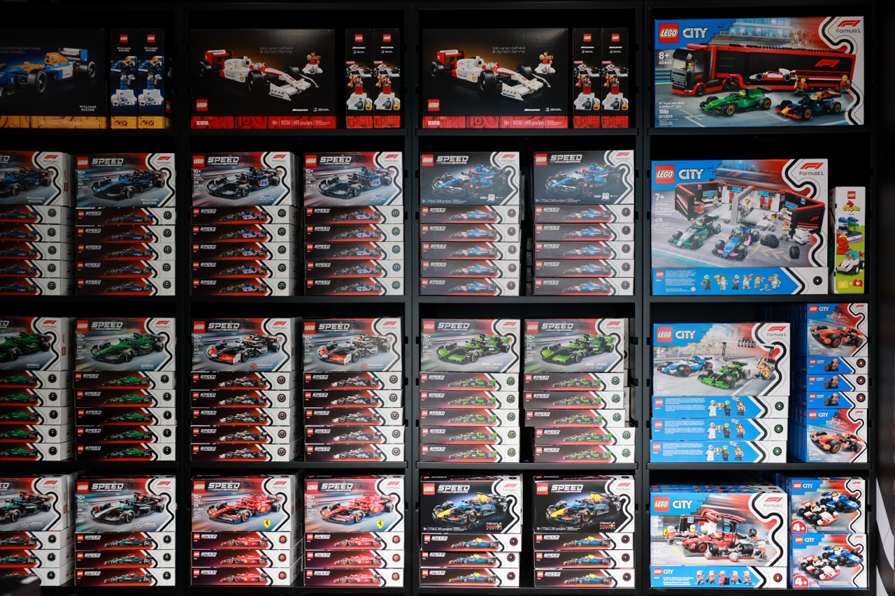 LEGO&reg; and Formula 1&reg; Make History: 10 Life-Sized, Drivable LEGO&reg; F1 Cars Debut at the 2025 Miami Grand Prix