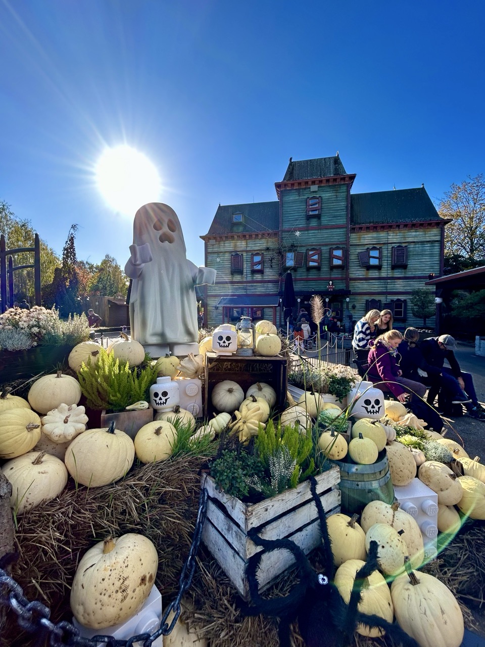 LEGOLAND®’s Halloween Monsters Hit the Town, And They’re Ready to Party