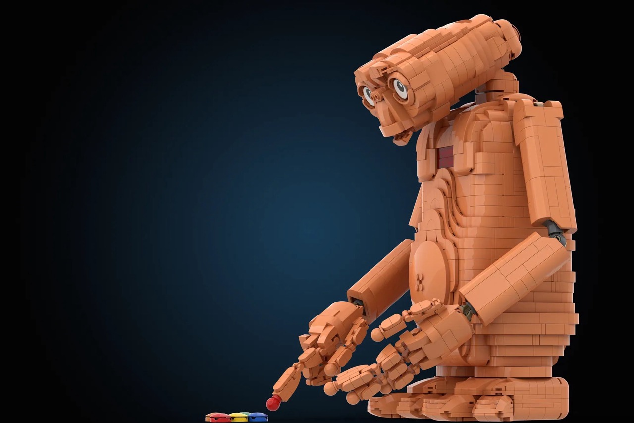 E.T. The Extra-Terrestrial LEGO® Set Reaches 10,000 Supporters