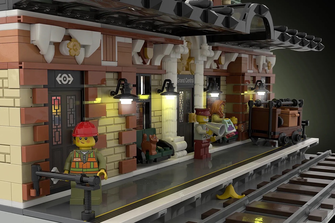 Fan designer Maria Kalaoglou recreated Grand Central Station in LEGO® and hit 10,000 supporters on LEGO® Ideas.