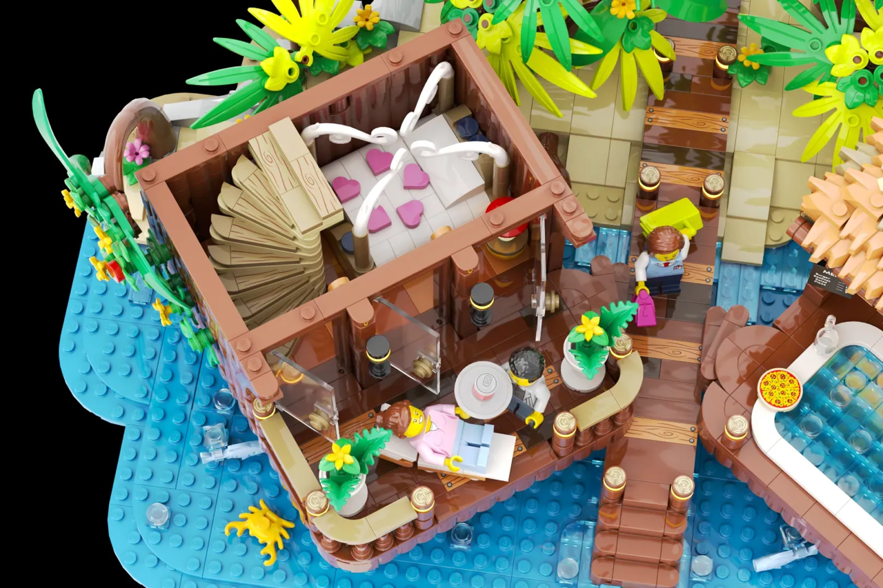 A tranquil LEGO® tribute to Maldivian paradise, inspired by real honeymoon memories.