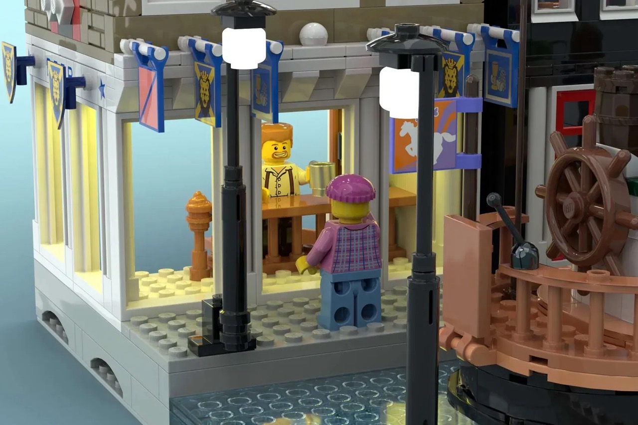 The LEGO® Amsterdam Canal Houses project hit 10,000 votes and is now under official LEGO® review.