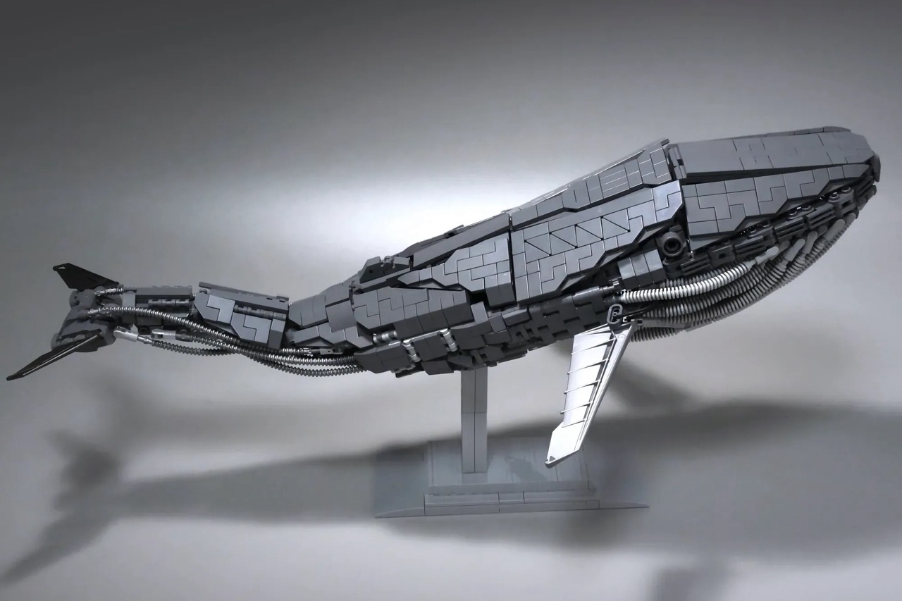 The Blue Whale Mech by Mitsuru Nikaido reached 10,000 votes on LEGO® Ideas and is under review.