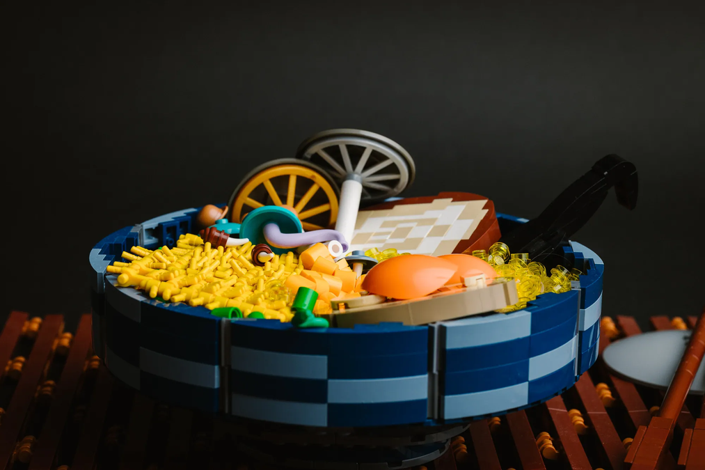 LEGO® Ramen Bowl by Micdud reaches 10K votes and becomes an upcoming official set.
