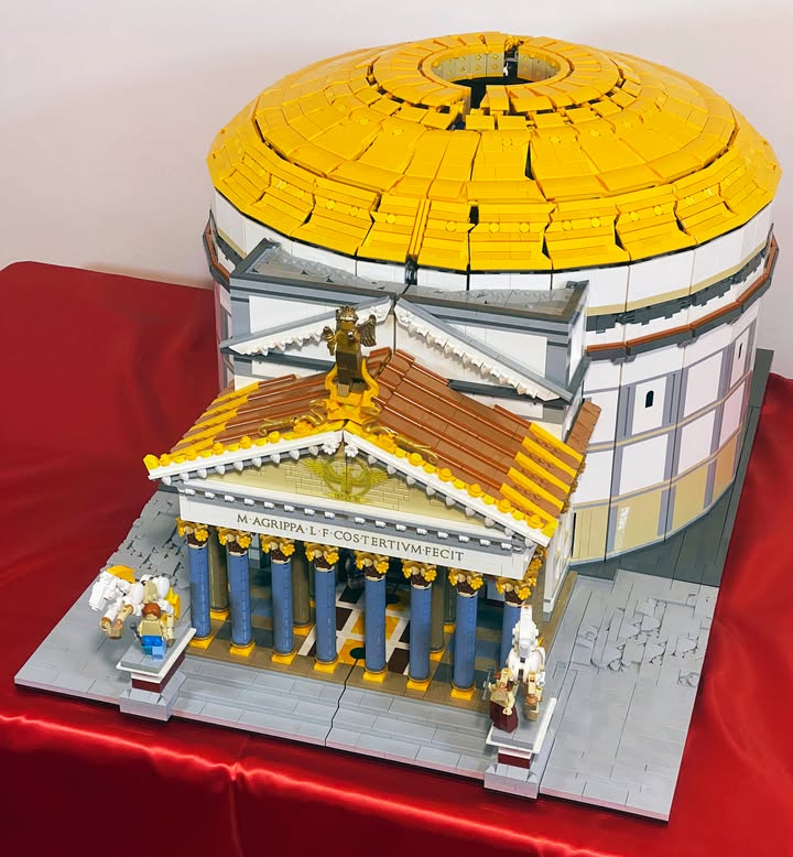 LEGO® Pantheon 124 AD Reaches 10,000 Votes. The Temple of the Gods Awaits LEGO Review — close-up