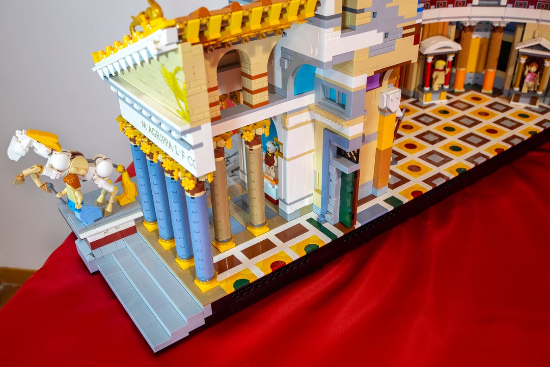 LEGO® Pantheon 124 AD Reaches 10,000 Votes. The Temple of the Gods Awaits LEGO Review — build progress