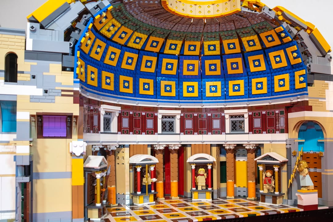 LEGO® Pantheon 124 AD Reaches 10,000 Votes. The Temple of the Gods Awaits LEGO Review — contents