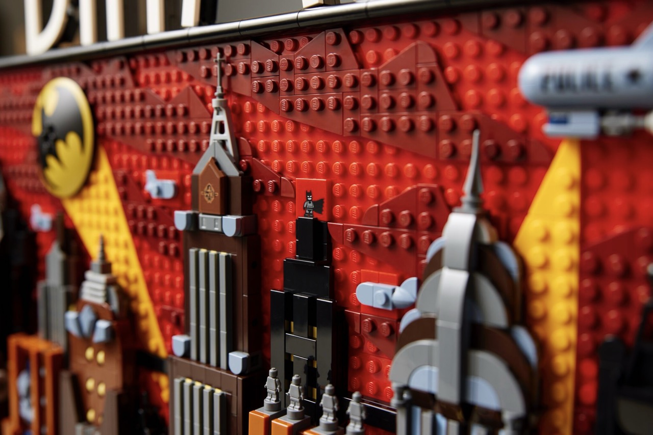 LEGO® 76271 Batman: The Animated Series Gotham City Skyline - Where Nostalgia Meets Brick Art