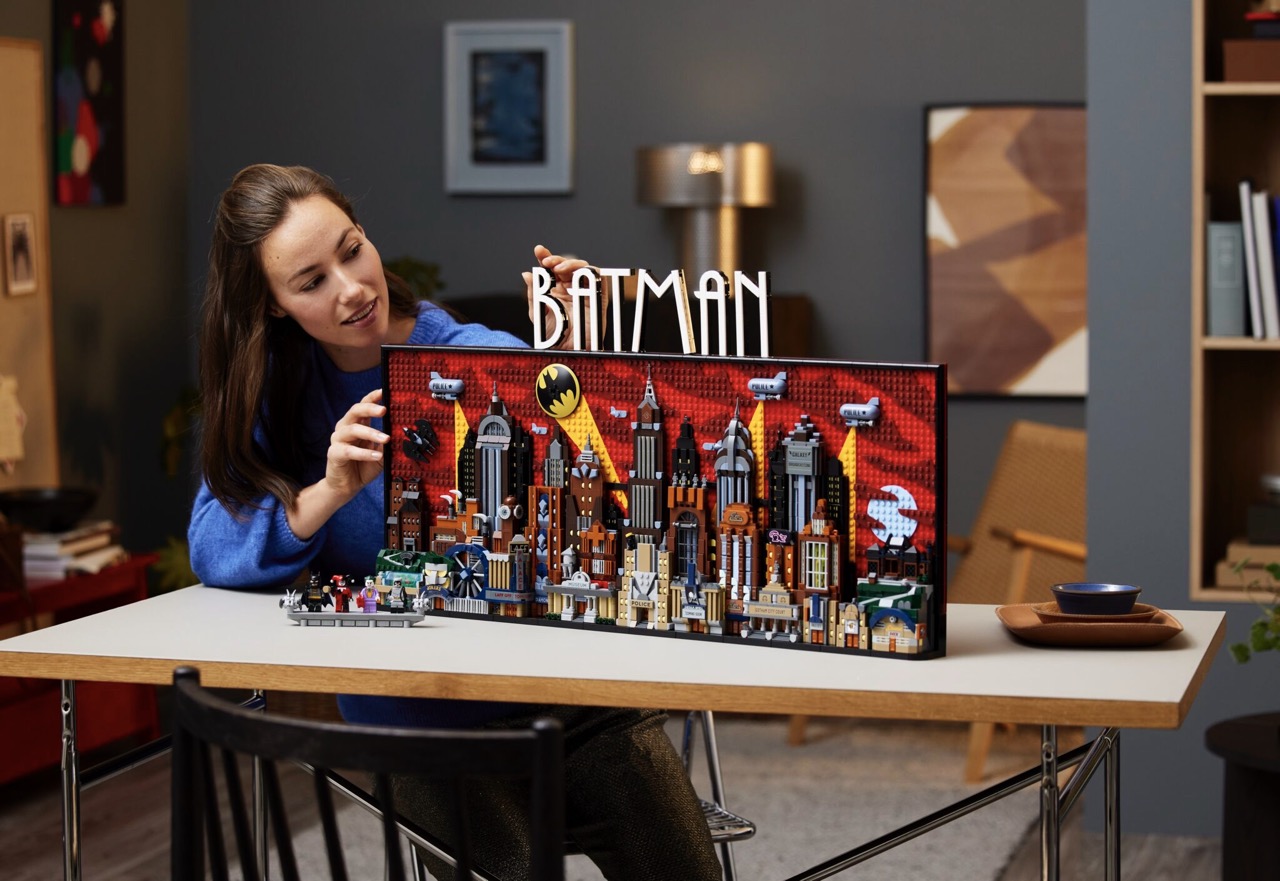 LEGO® 76271 Batman: The Animated Series Gotham City Skyline - Where Nostalgia Meets Brick Art