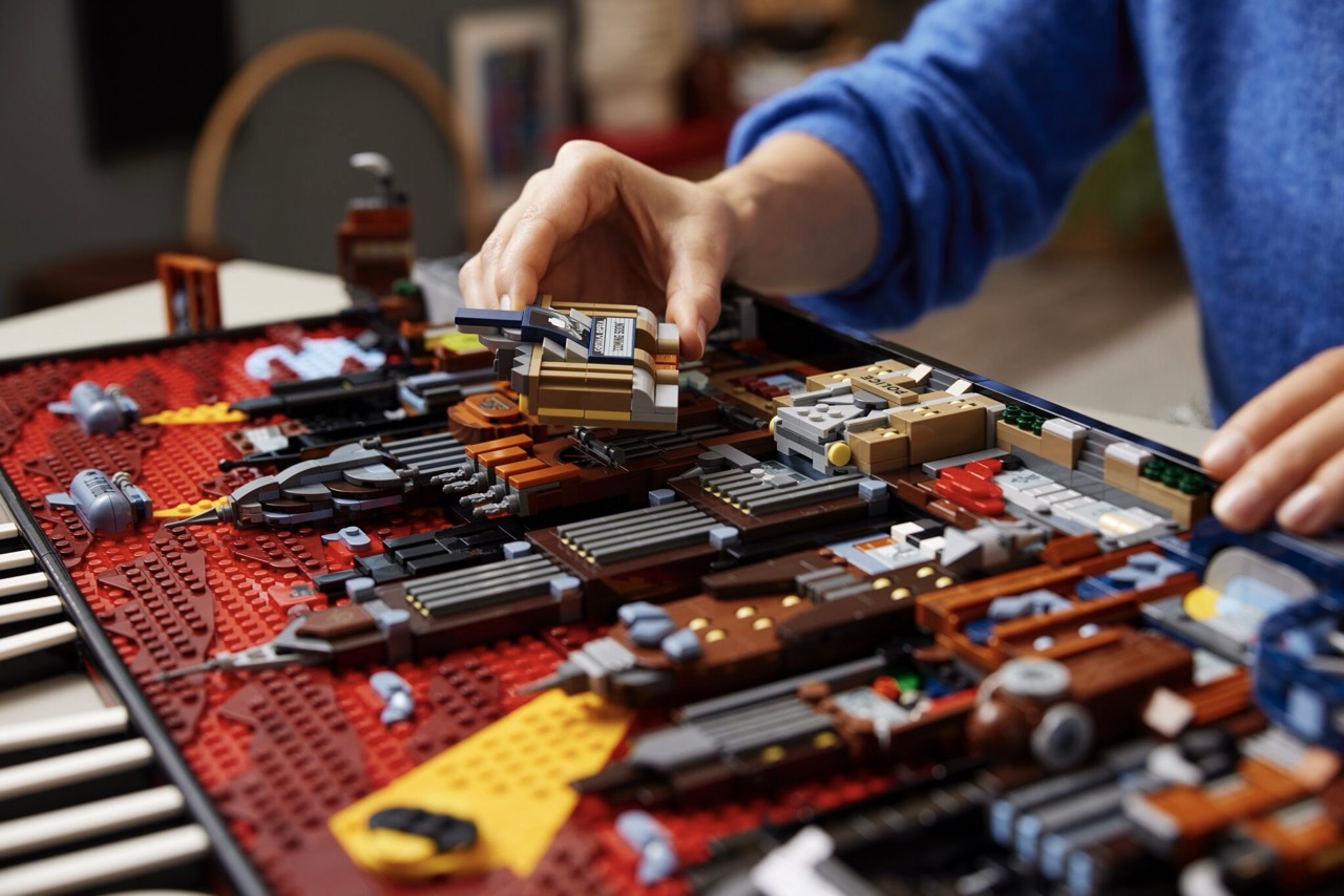 LEGO® 76271 Batman: The Animated Series Gotham City Skyline - Where Nostalgia Meets Brick Art