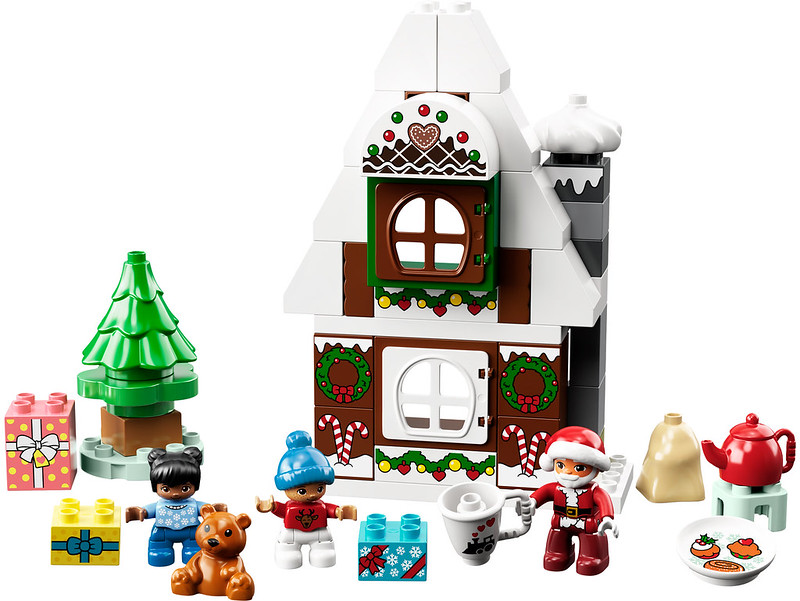 LEGO’s Latest DUPLO Addition, the Santa’s Gingerbread House