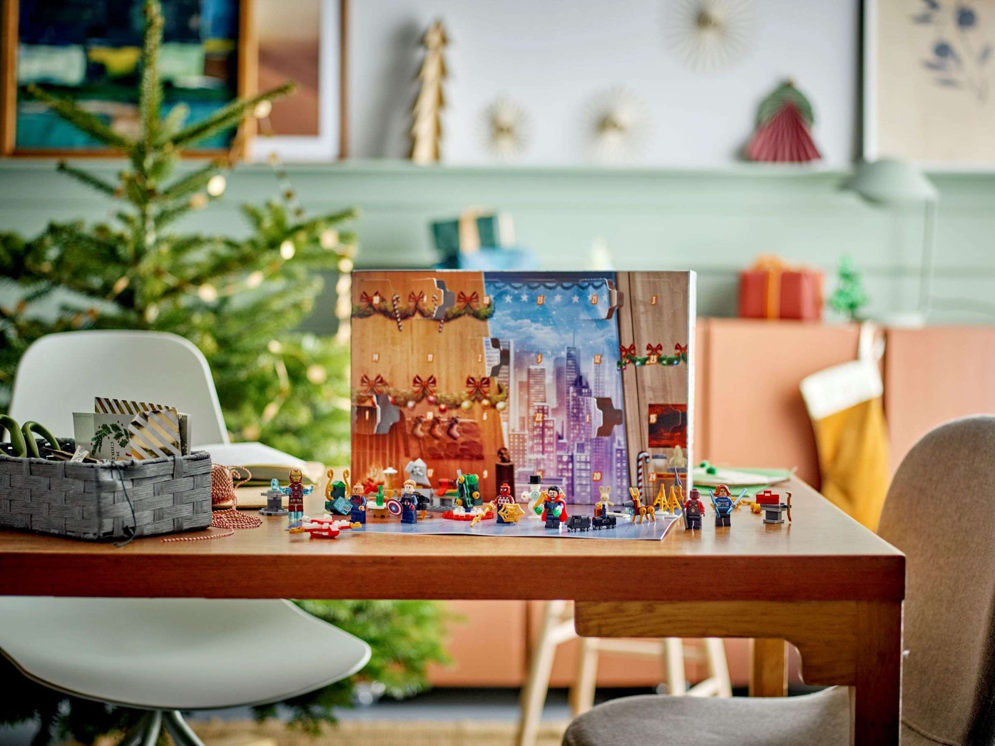LEGO Marvel Enthralls Fans with 2023 Avengers Advent Calendar (76267)