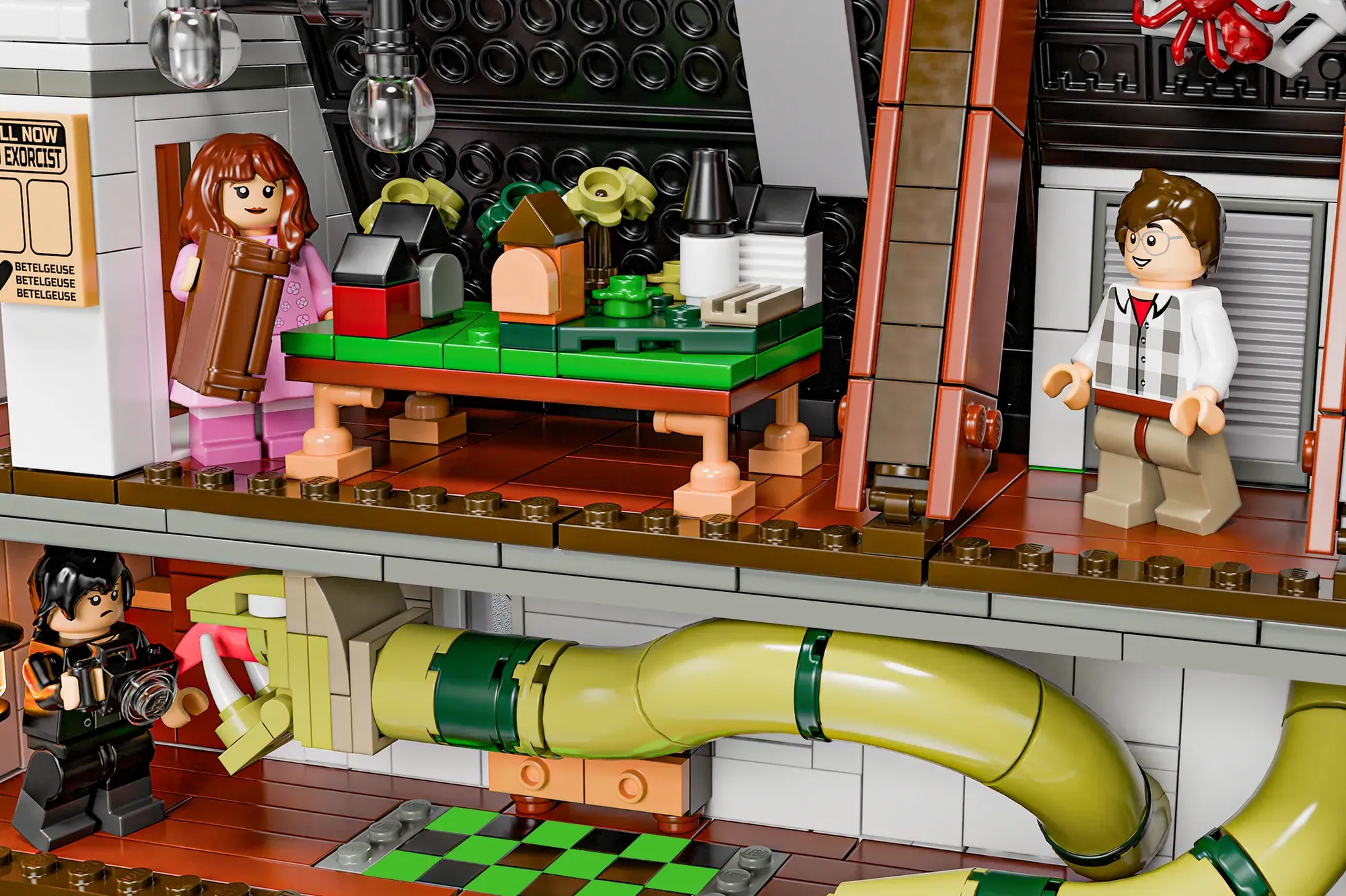 LEGO® Beetlejuice House Hits 10,000 Supporters on Ideas Platform (10000) — contents