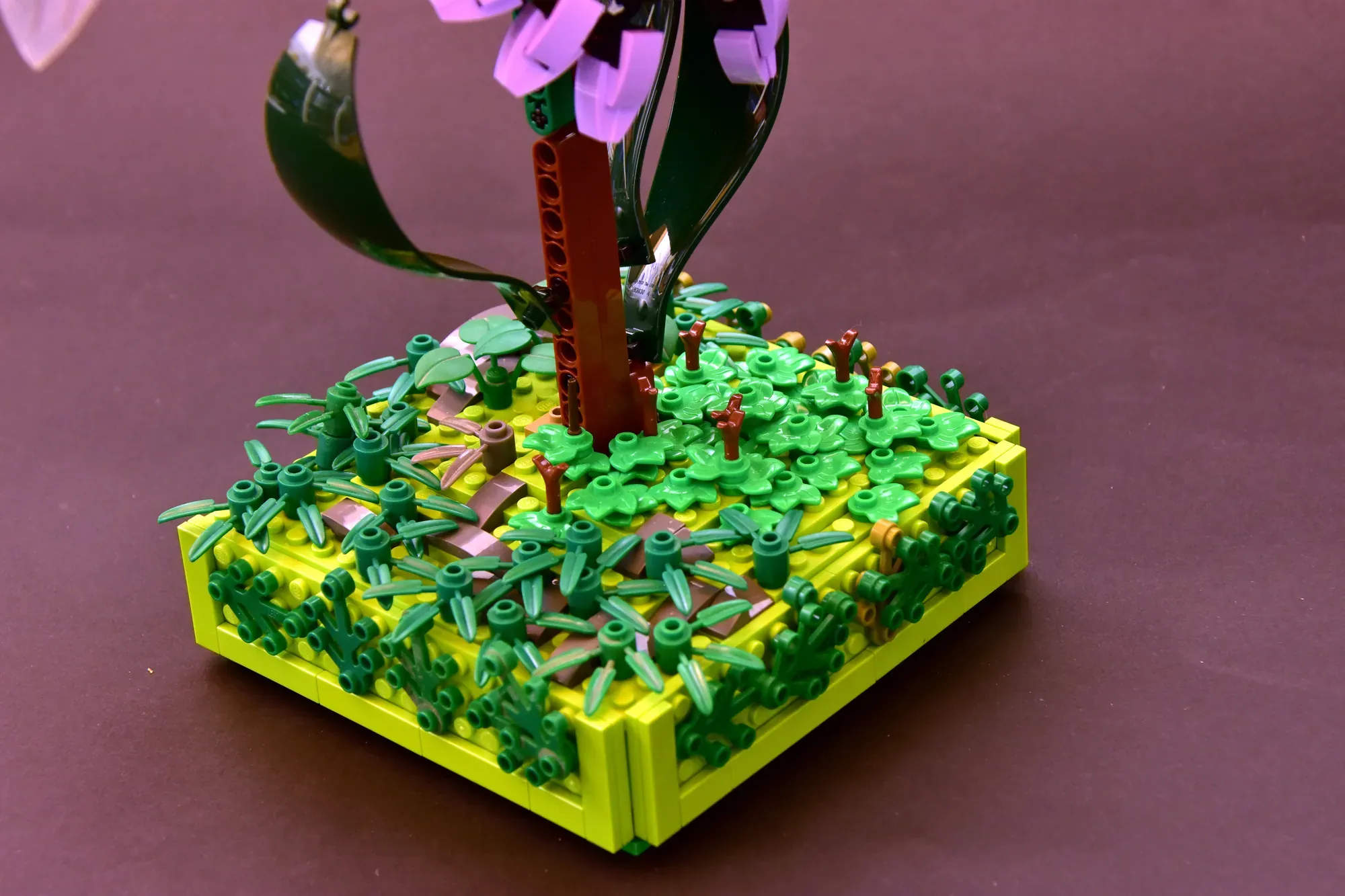 LEGO® Ideas Amazing Bee Project Buzzes with 3k Supporters — lego ideas amazing bee project buzzes with 81k supporters img …