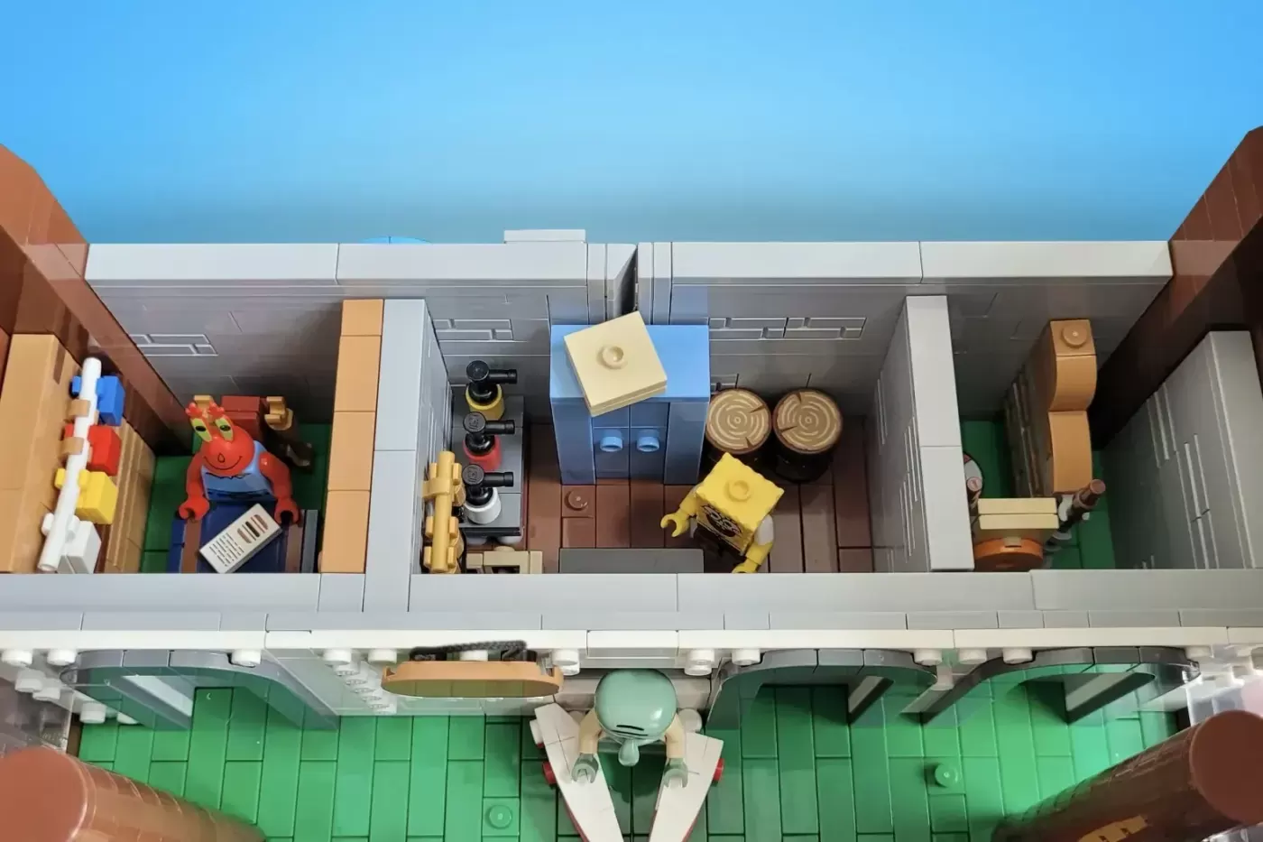 LEGO® Ideas Krusty Krab Set Gets 10,000 Supporters and Enters Review Phase (10000) — close-up