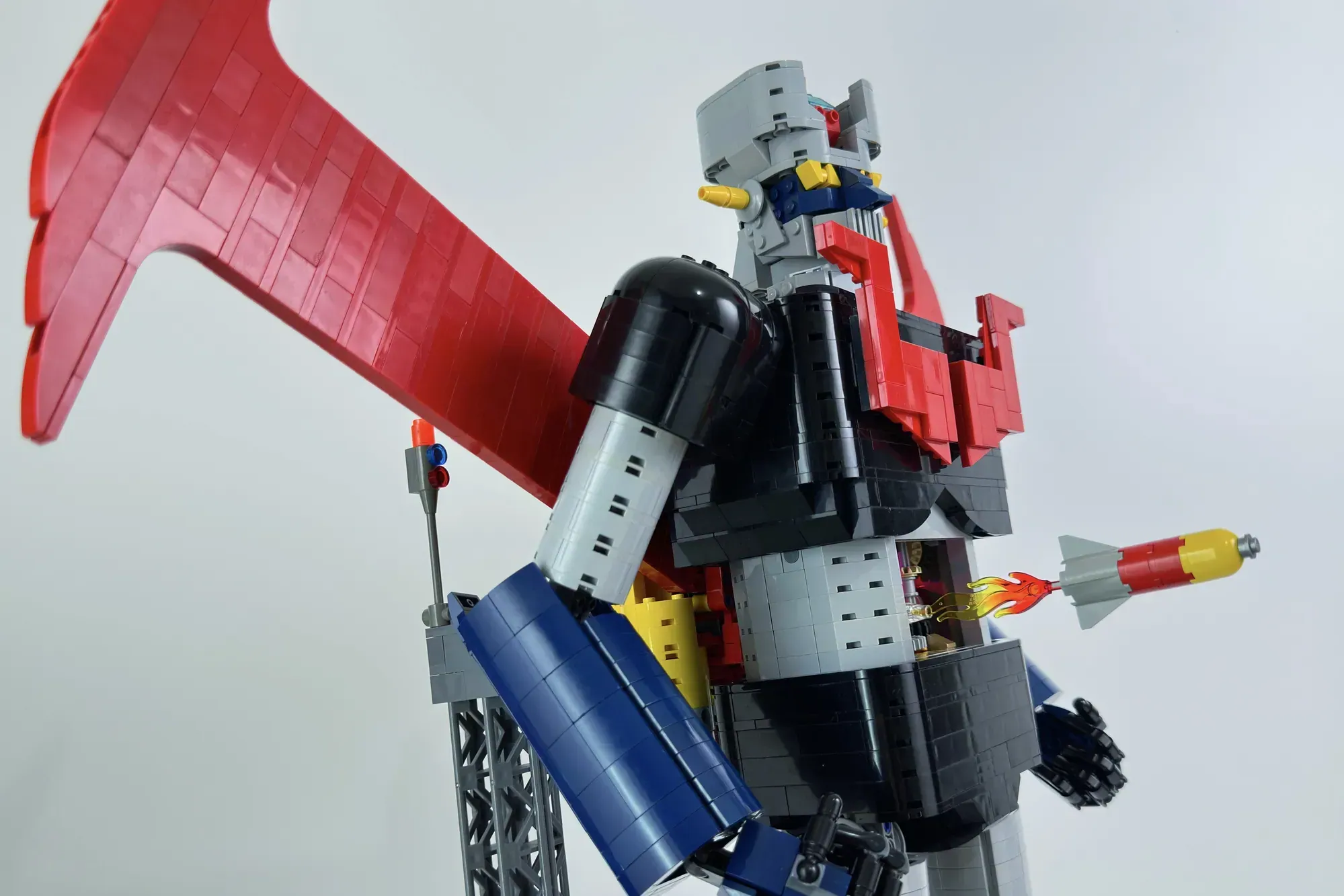 Mazinger Z LEGO® Ideas Project Brings 3,210-Piece Mecha Giant to Life (3210) — build progress