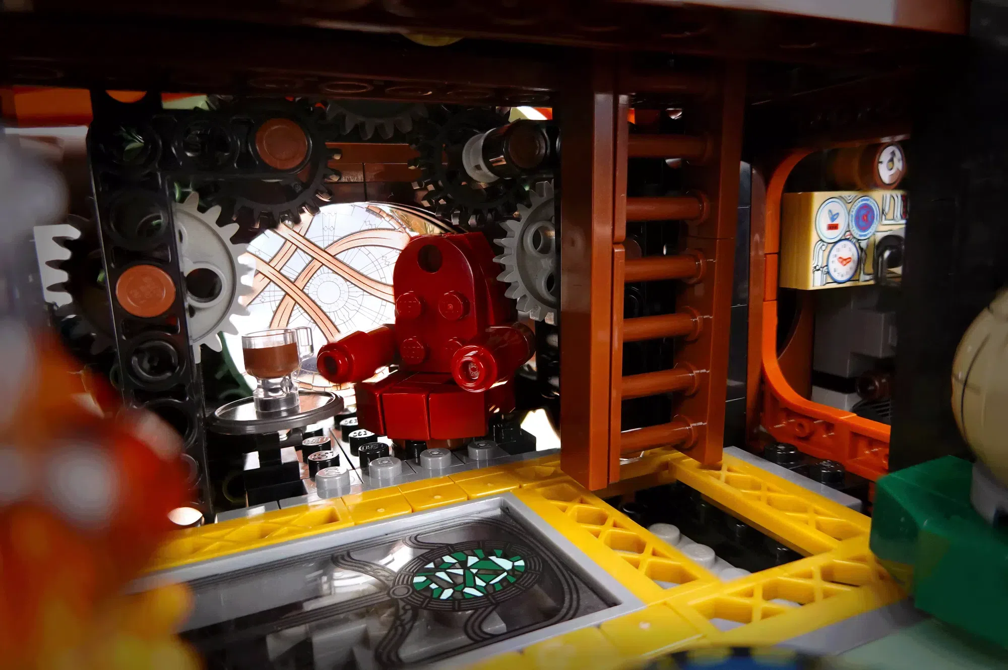 This Motorized Steampunk Submarine LEGO® Ideas Project Just Hit 10,000 Supporters (10000) — detail view