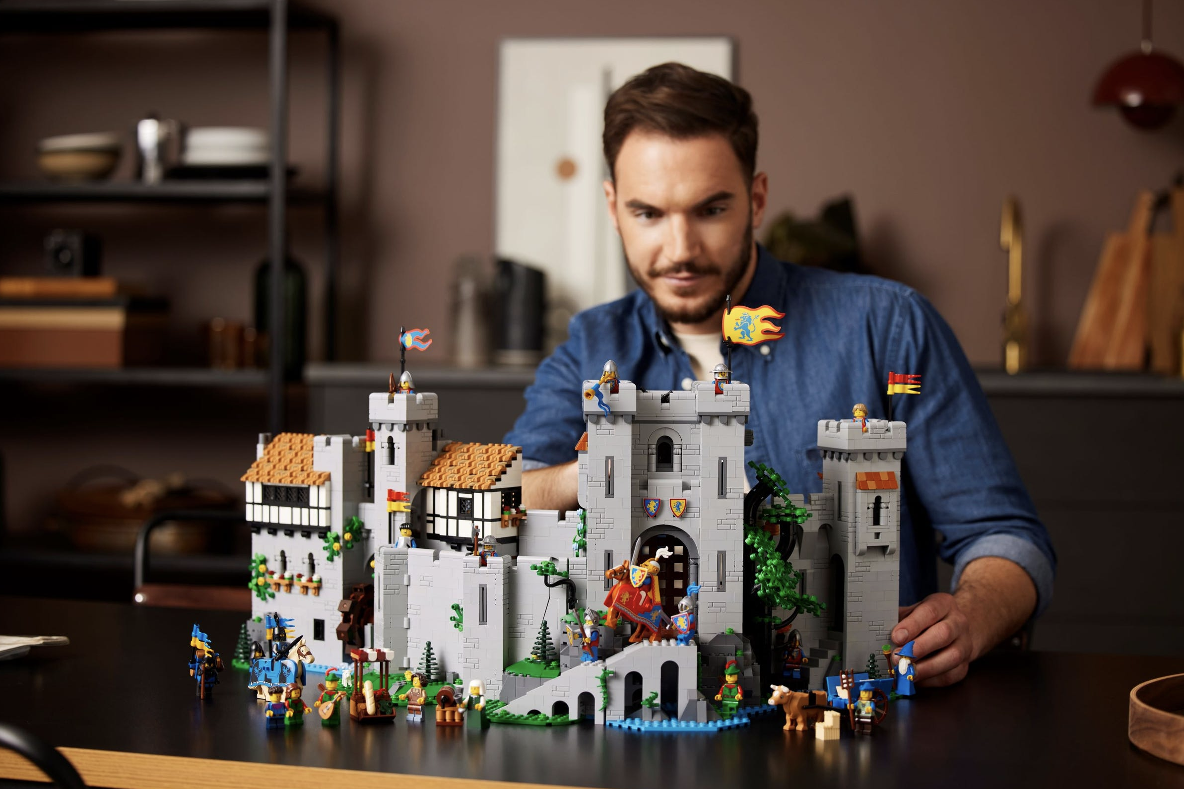 The amazing Lion Knights’ Castle (10305)