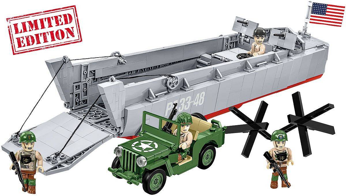 Aircraft Carrier USS Lexington