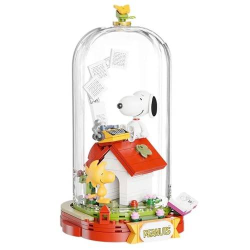 Peanuts™ The Red House