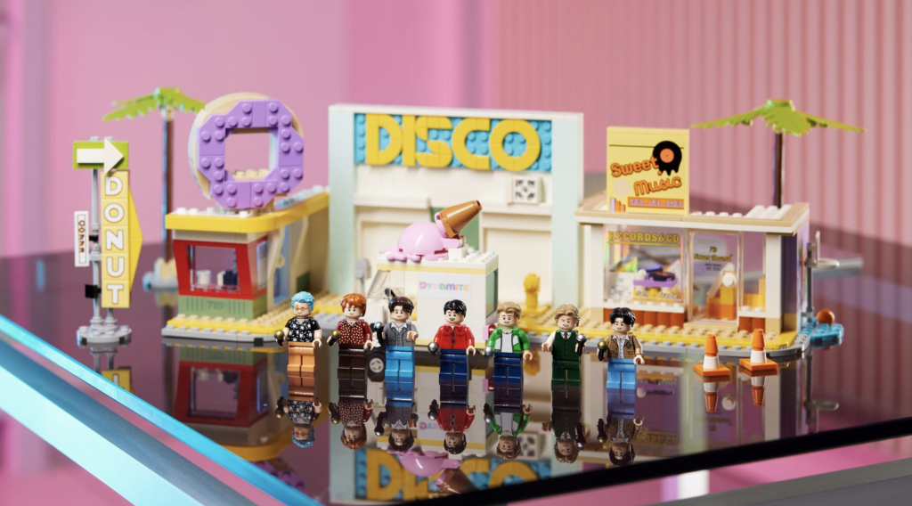 The final version of the LEGO BTS - Dynamite