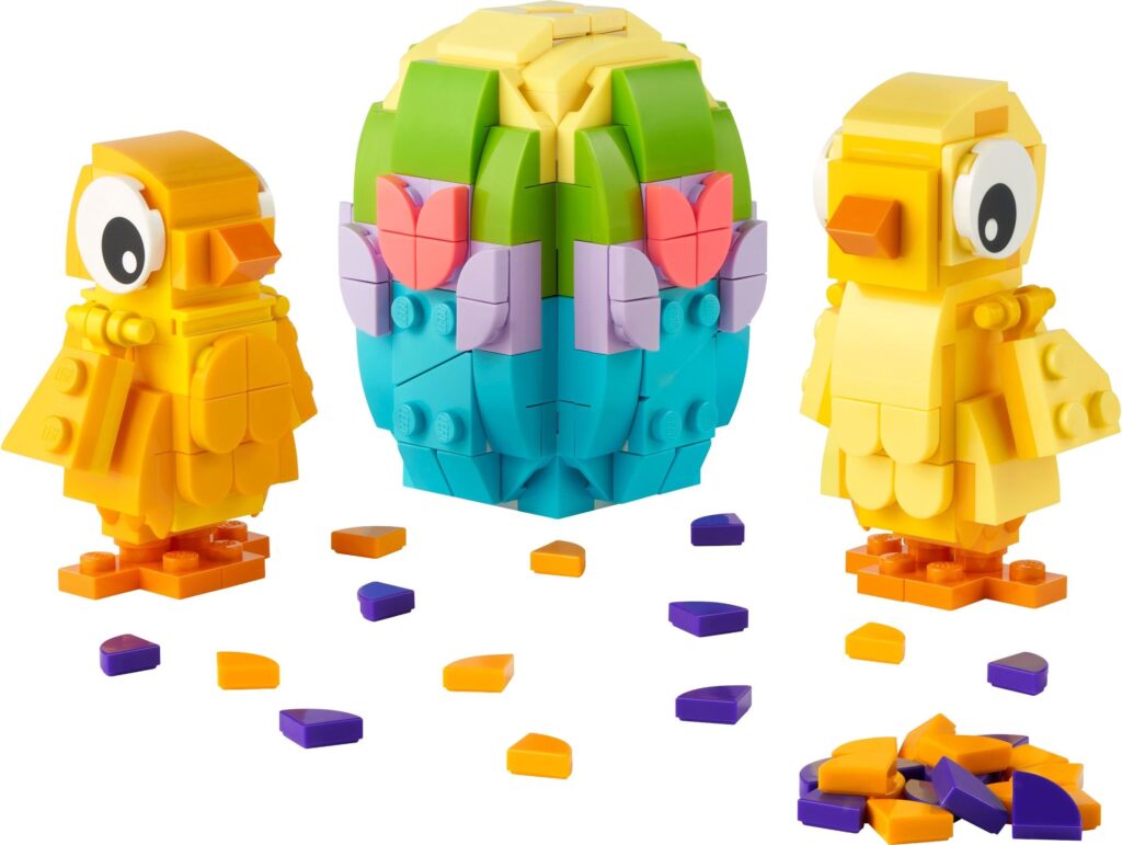 You can now redeem LEGO Easter Chicks (40527) at Rewards Center