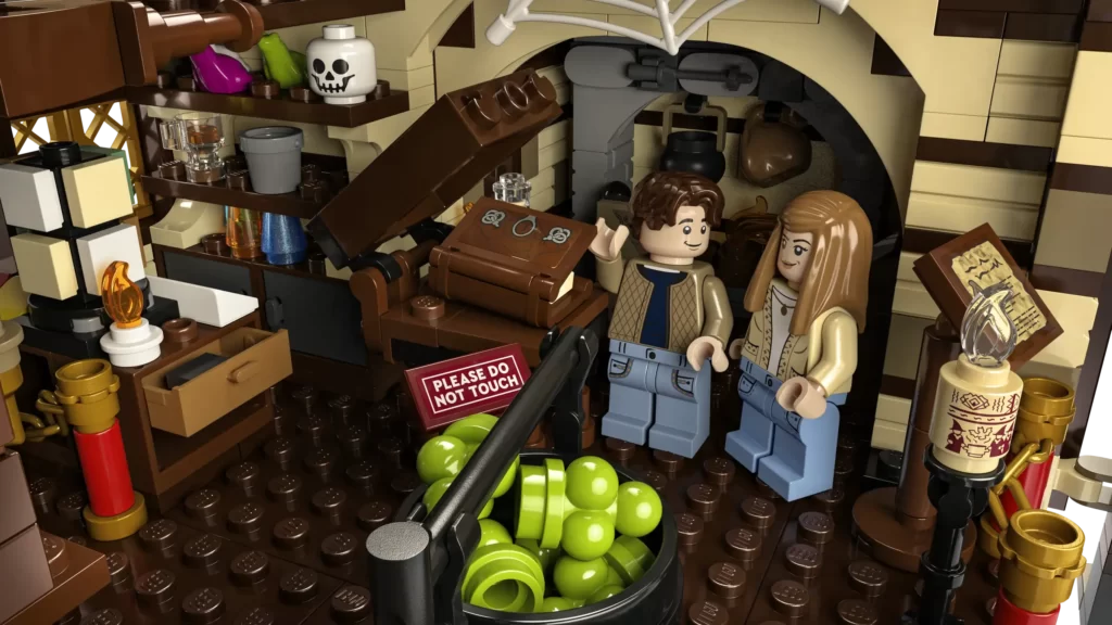 The enchanting Hocus Pocus film is now an official LEGO IDEAS set