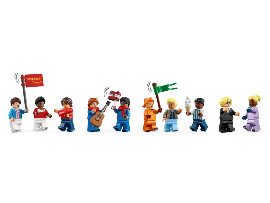 LEGO's 2023 Iconic Tribute to Women's Football: Unveiling the 'Icons of Play' Set (40634)