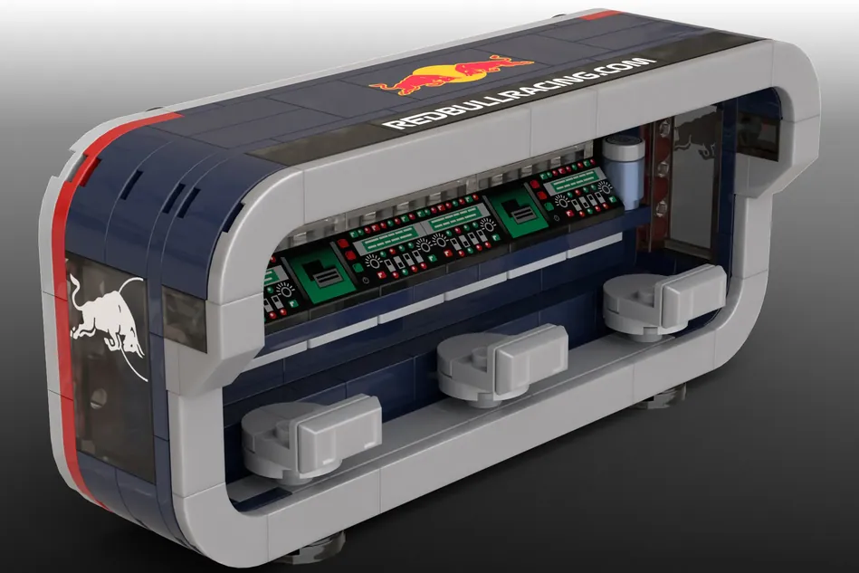 MrB's Red Bull RB18 Attracts 10,000 Supporters on LEGO Ideas